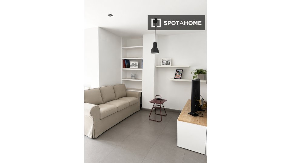 Apartment Valencia, 1 bed, 56m² — photo 16