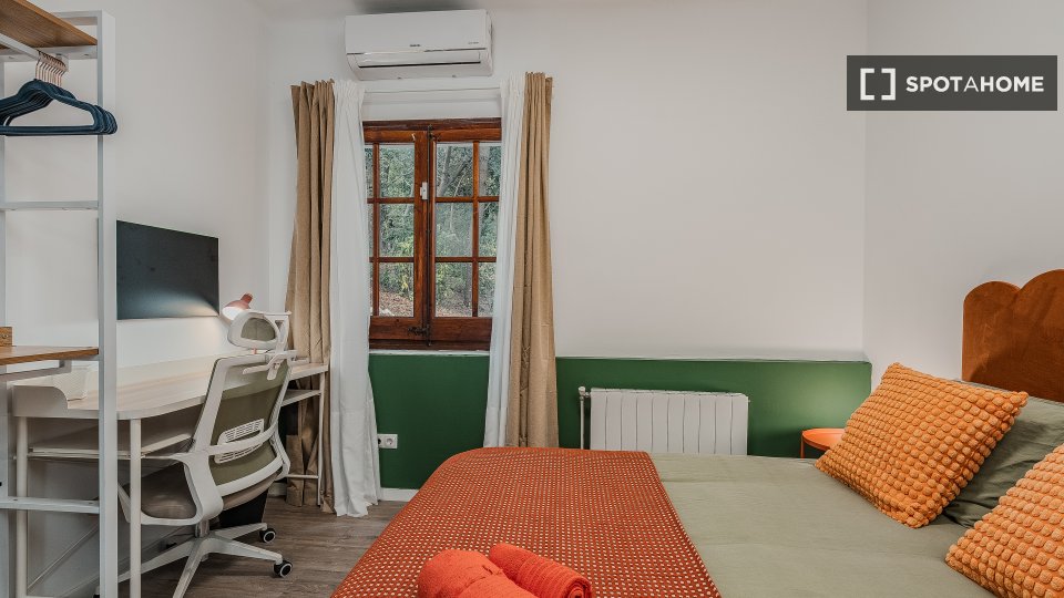 Double room Barcelona, 6 beds, 227m² — photo 58