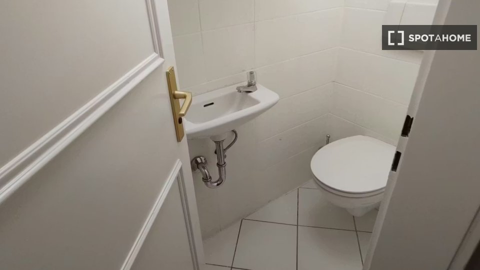 Double room Munich, 7 beds — photo 10