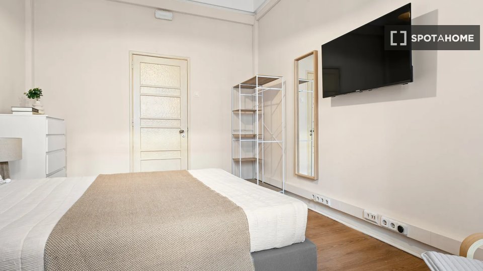 Double room Lisbon, 10 beds — photo 4