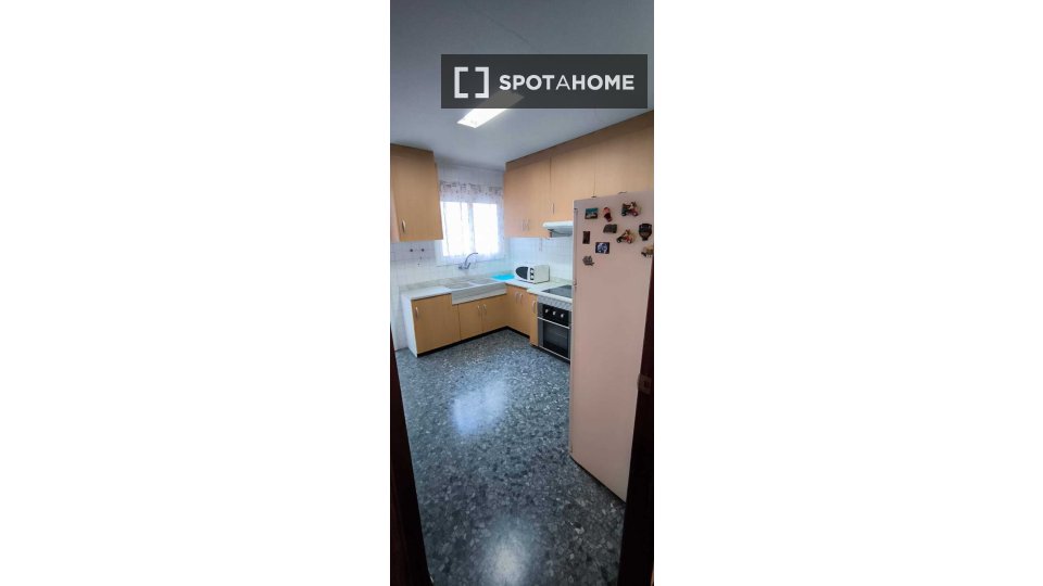 Double room Valencia, 4 beds — photo 1