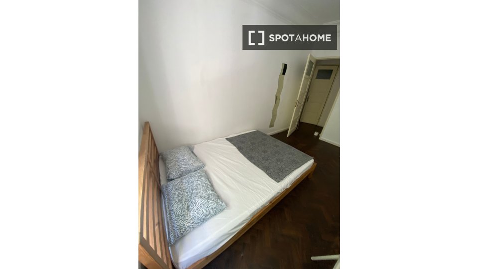 Double room Lisbon, 7 beds, 100m² — photo 30