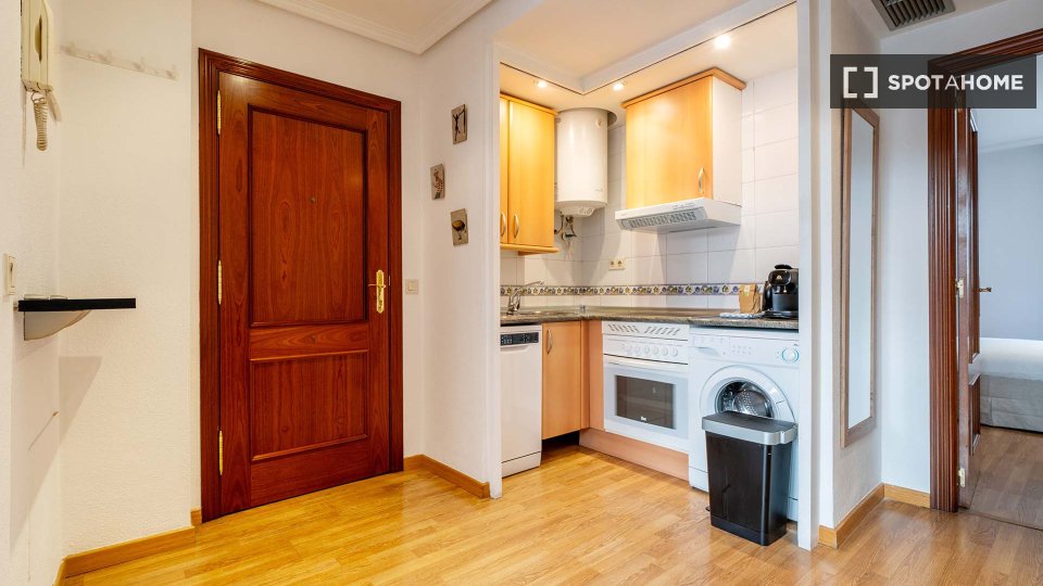 Apartment mono Madrid, 50m² — photo 1
