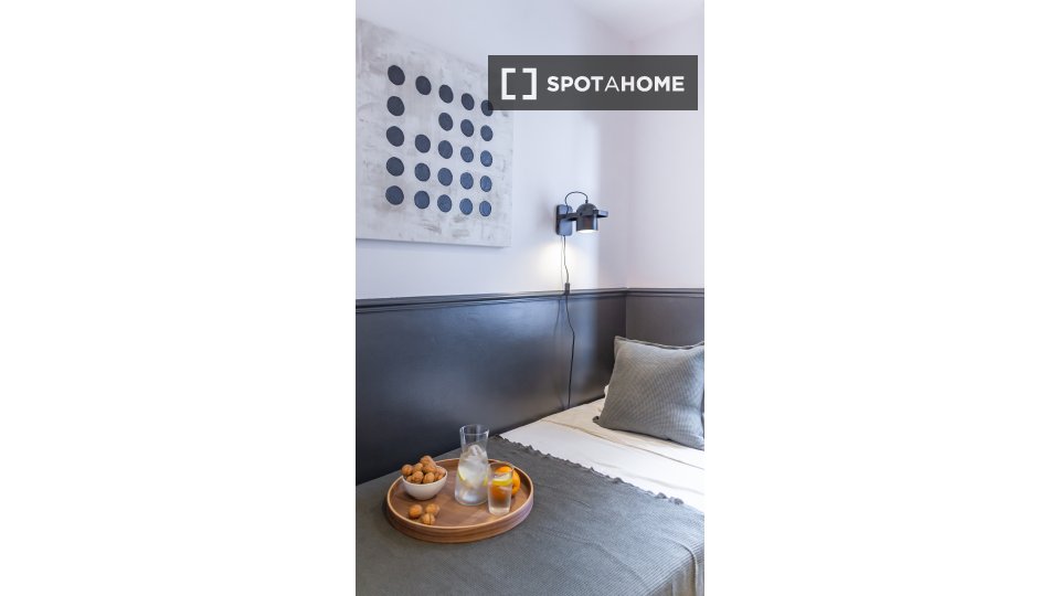 Double room Barcelona, 16 beds, 380m² — photo 11
