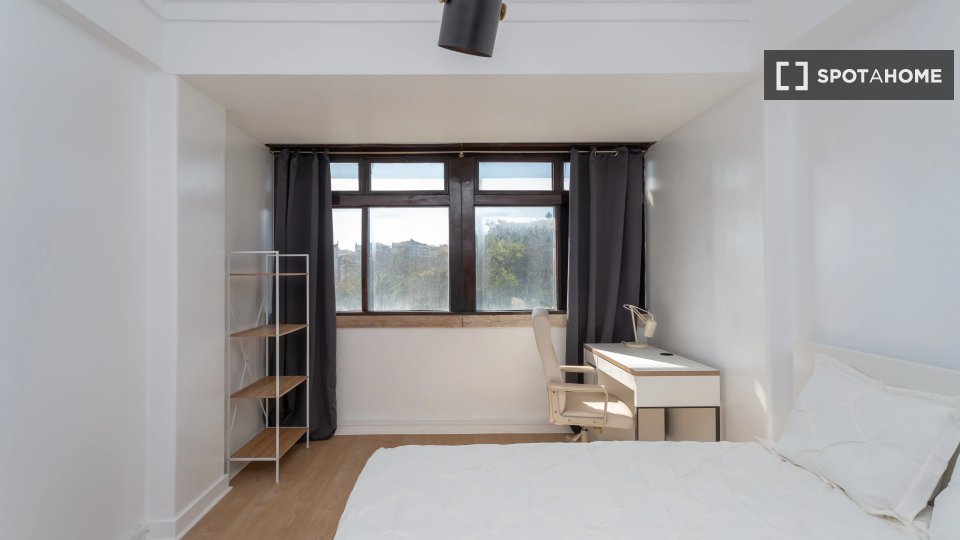 Double room Lisbon, 10 beds — photo 11