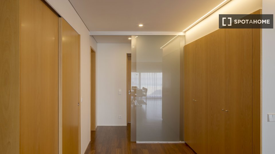 Apartment Porto, 4 beds, 250m² — photo 9