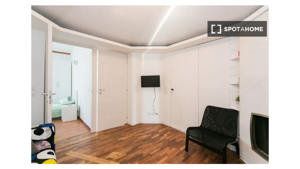 Double room Milan, 6 beds — photo 16