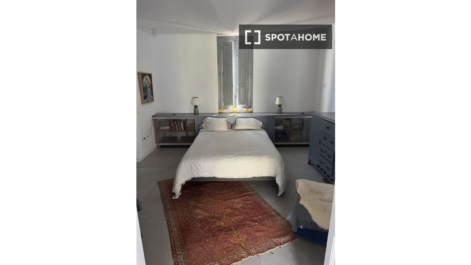 Apartment Valencia, 1 bed, 85m² — photo 39