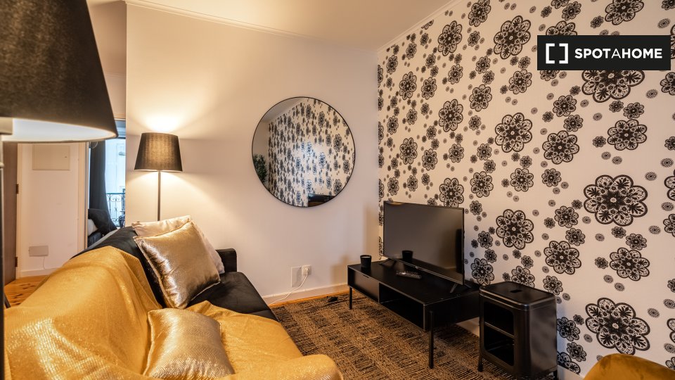 Apartment Lisbon, 2 beds — photo 14