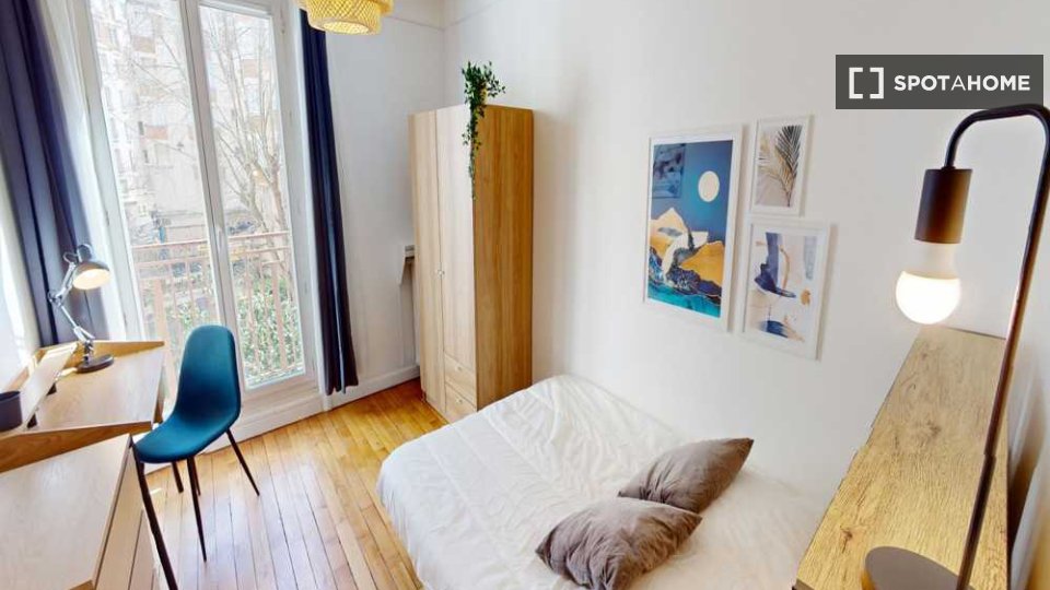 Double room Paris, 5 beds, 100m² — photo 1
