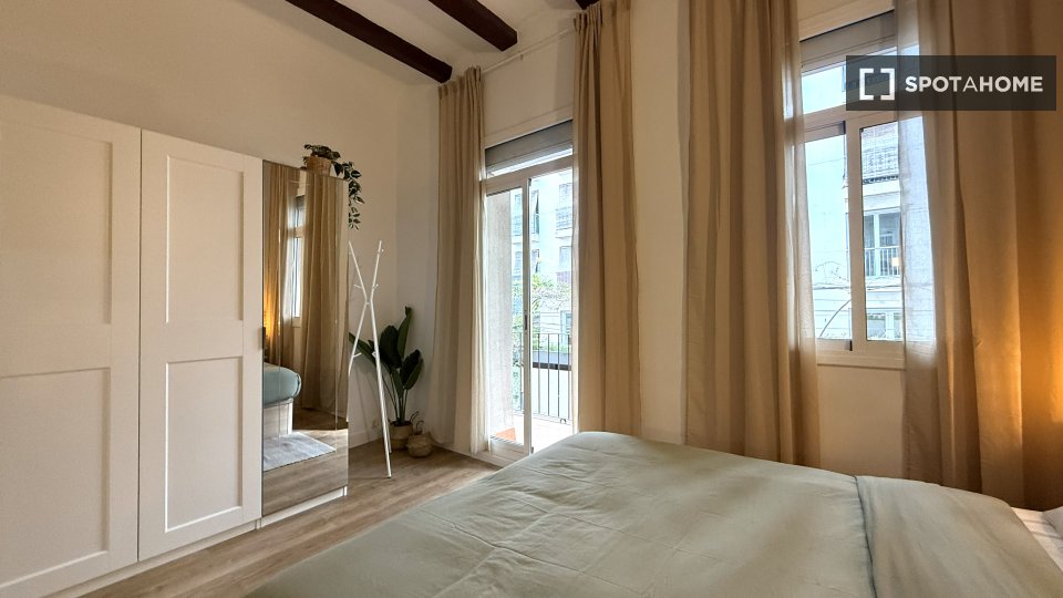 Apartment mono Barcelona, 40m² — photo 3