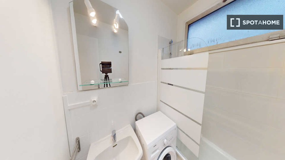 Double room Paris, 4 beds, 80m² — photo 16