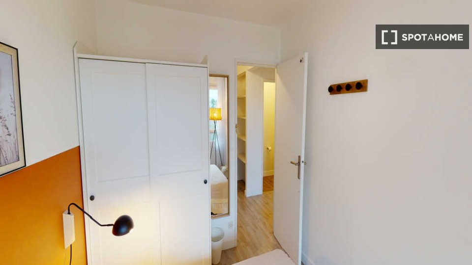 Double room Paris, 4 beds, 90m² — photo 30
