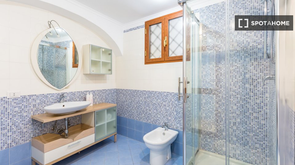 Apartment Naples, 2 beds — photo 16