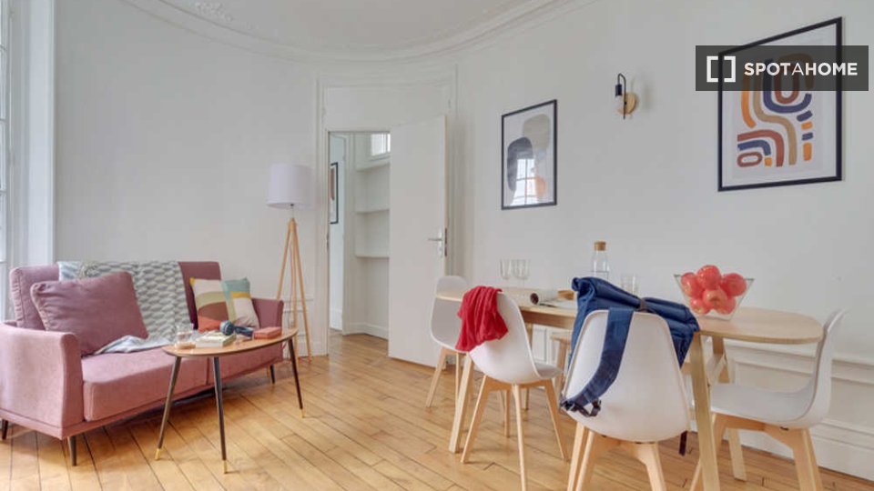 Double room Paris, 12 beds, 220m² — photo 18