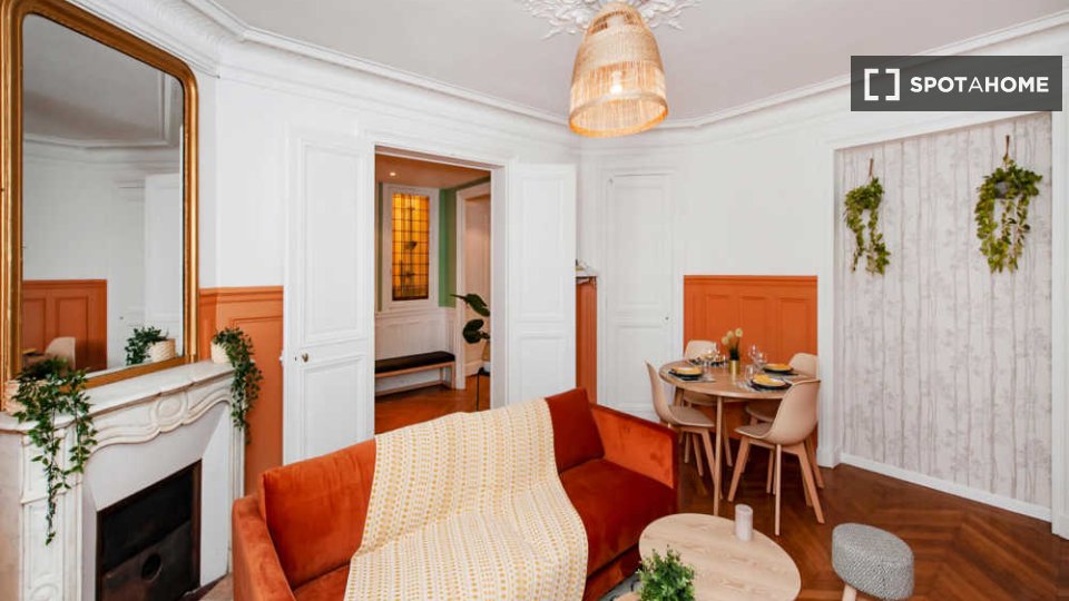 Double room Paris, 5 beds, 140m² — photo 6