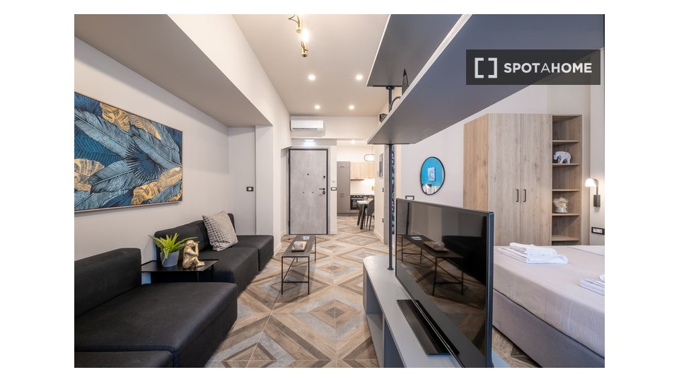 Apartment mono Athens, 51m² — photo 1