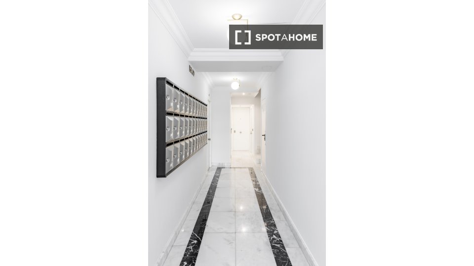 Apartment mono Madrid, 39m² — photo 5