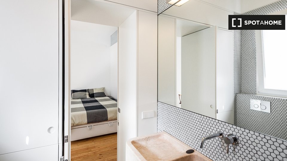 Apartment Lisbon, 1 bed, 50m² — photo 10