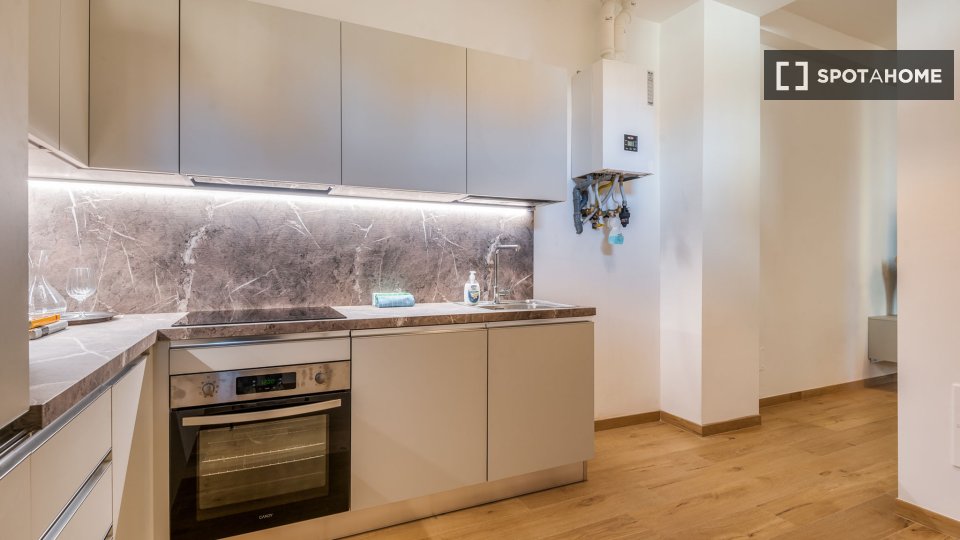 Apartment Milan, 1 bed, 69m² — photo 7