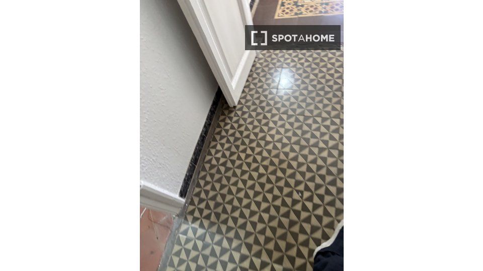 Double room Barcelona, 8 beds, 200m² — photo 4