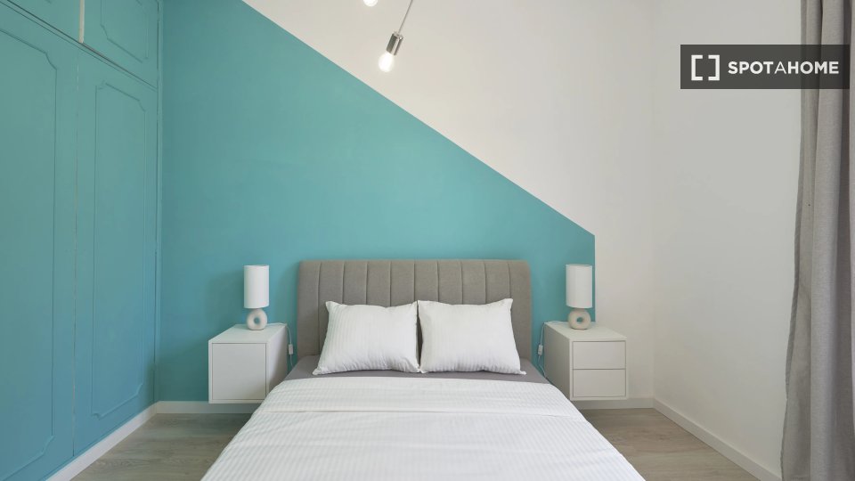 Double room Lisbon, 11 beds — photo 1