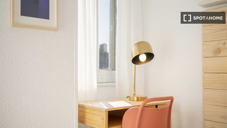 Double room Madrid, 16 beds — photo 56