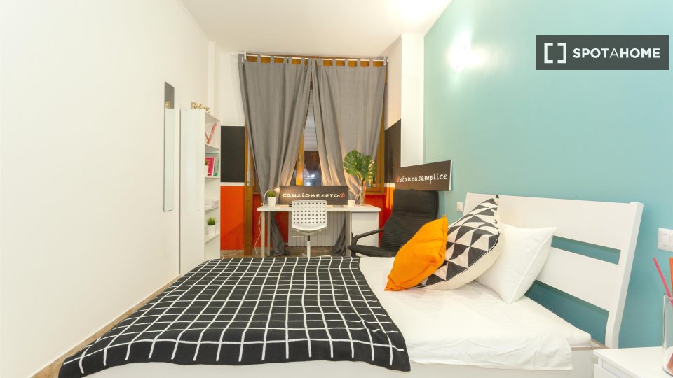 Double room Milan, 4 beds — photo 10