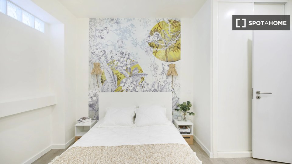 Double room Lisbon, 4 beds — photo 4