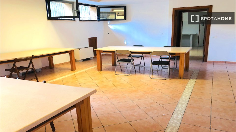 Double room Rome, 33 beds — photo 38