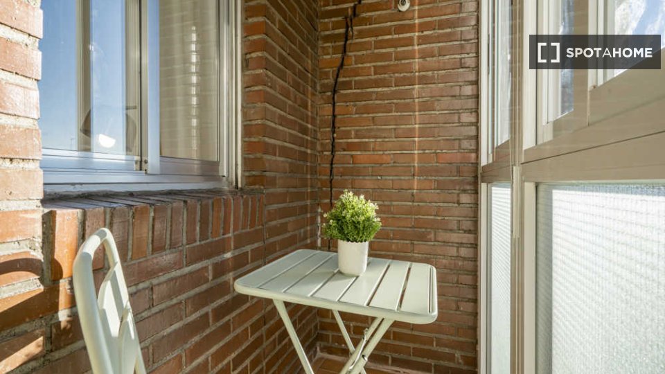 Double room Madrid, 16 beds — photo 67