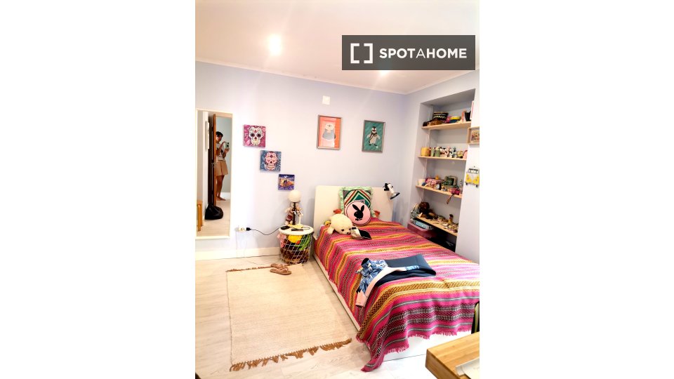 Apartment Lisbon, 2 beds, 72m² — photo 8