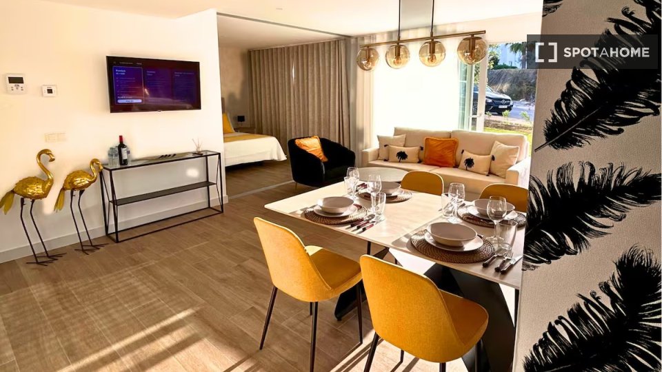 Apartment Malaga, 2 beds — photo 11