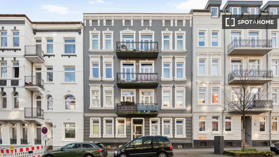 Double room Hamburg, 3 beds — photo 15