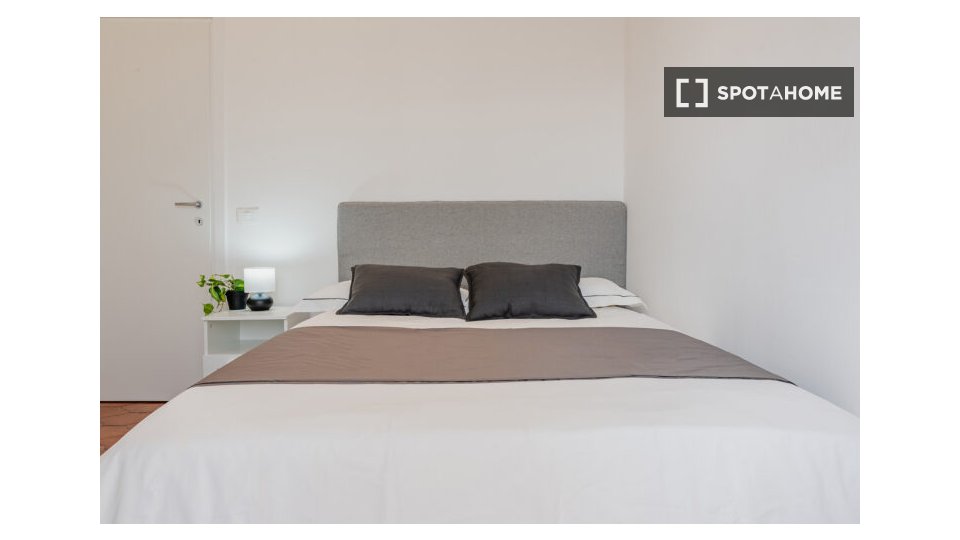 Double room Milan, 3 beds — photo 18