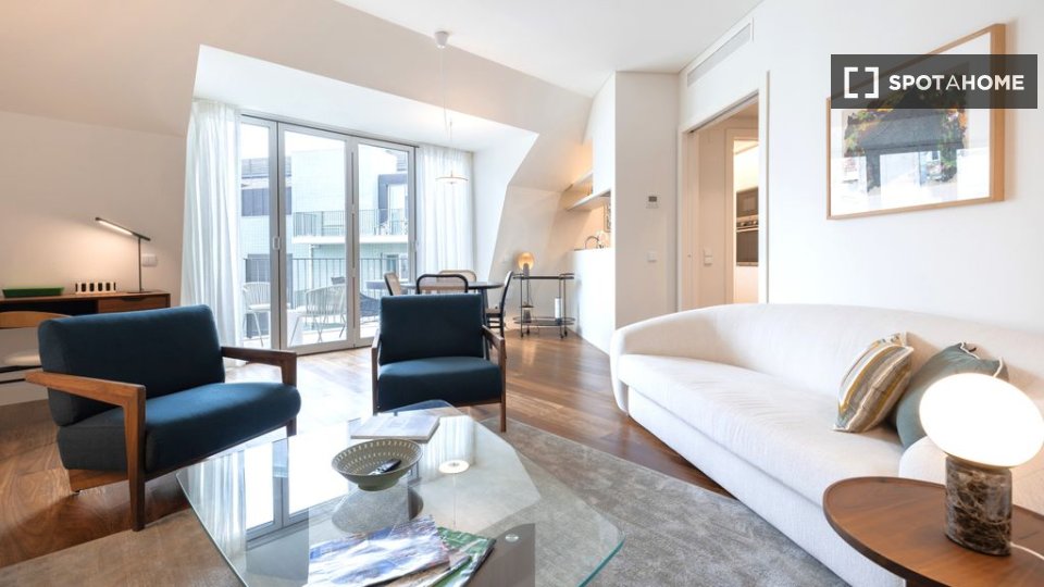 Apartment Lisbon, 2 beds — photo 1
