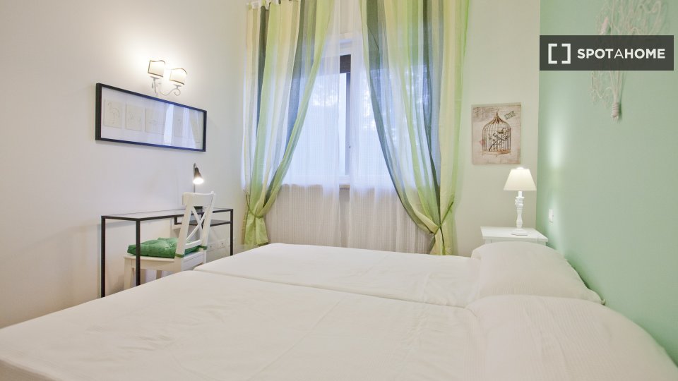 Apartment Rome, 2 beds — photo 13