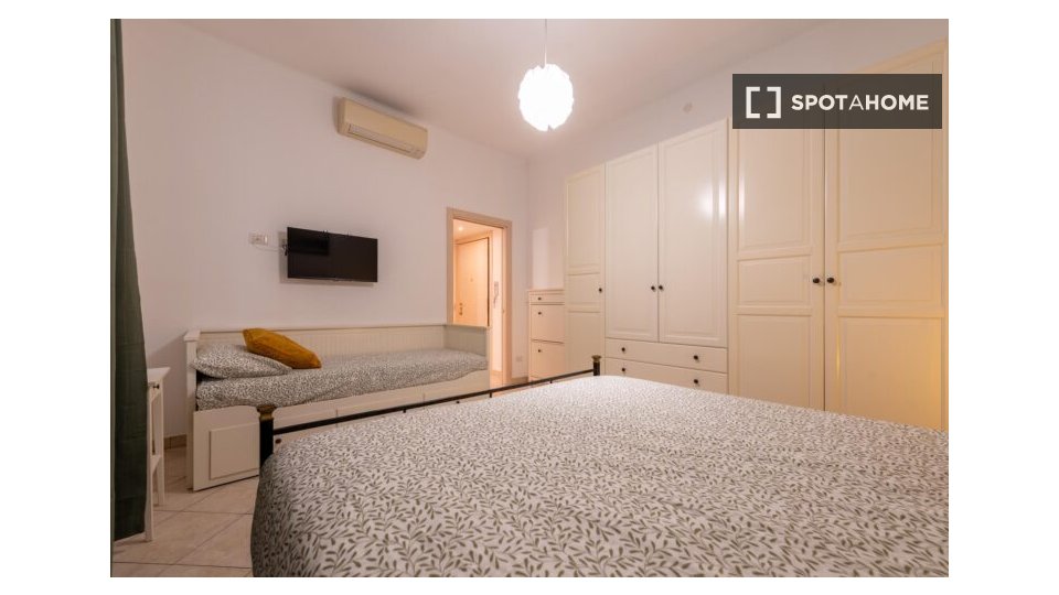 Apartment Milan, 2 beds, 42m² — photo 7