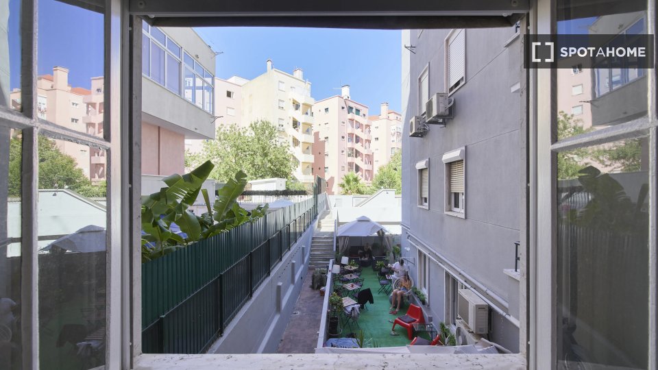 Double room Lisbon, 7 beds — photo 6