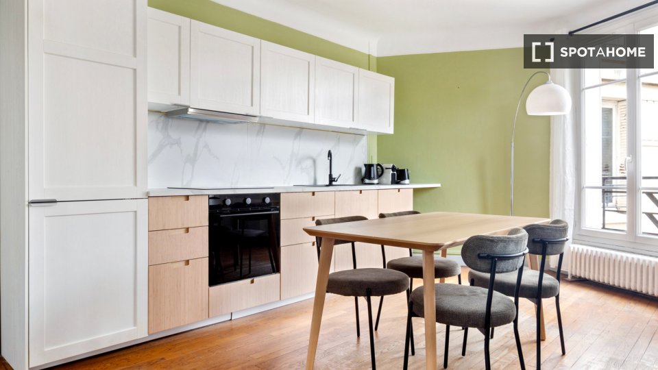 Apartment Paris, 2 beds, 64m² — photo 13