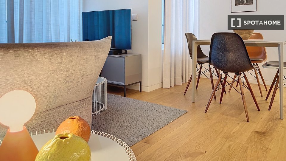 Apartment mono Lisbon, 50m² — photo 17
