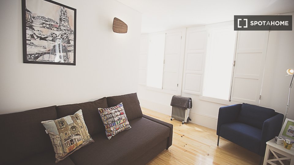Apartment Porto, 2 beds, 35m² — photo 2