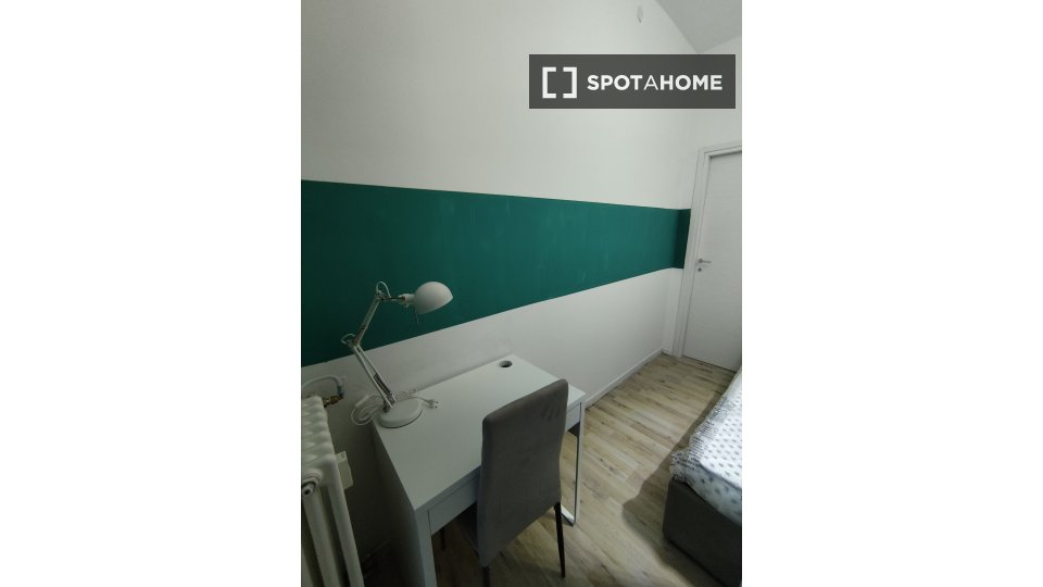 Double room Bologna, 8 beds, 150m² — photo 1