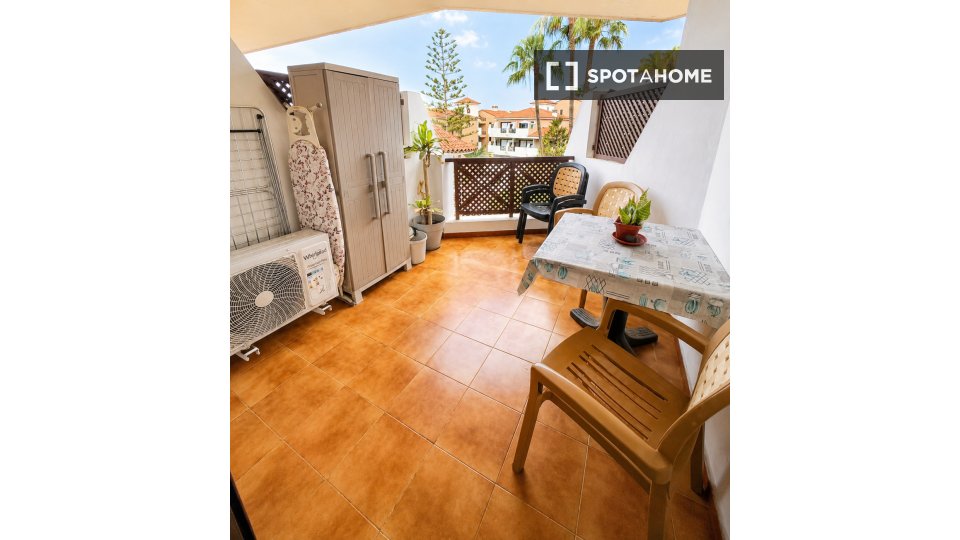 Apartment Santa_Cruz_De_Tenerife, 1 bed, 50m² — photo 1