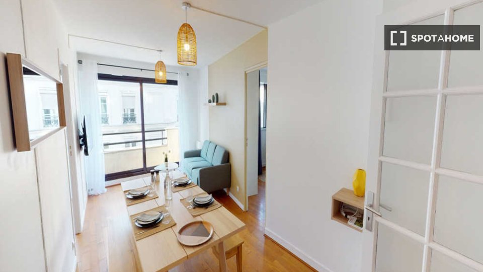 Double room Paris, 8 beds, 150m² — photo 11
