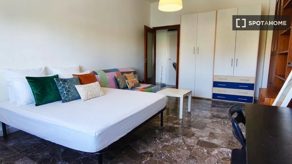 Chambre double Rome, 5 chambres — photo 20