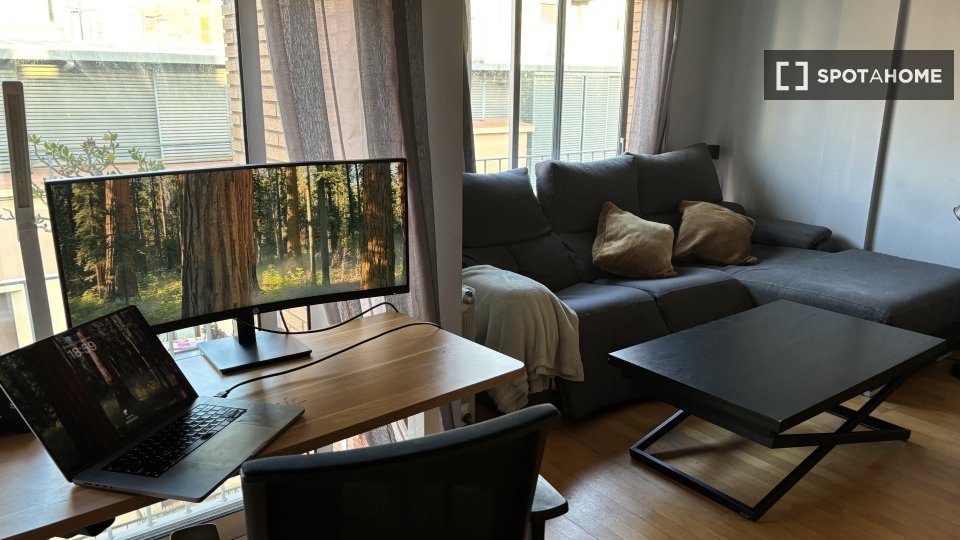 Apartment Barcelona, 2 beds, 67m² — photo 13