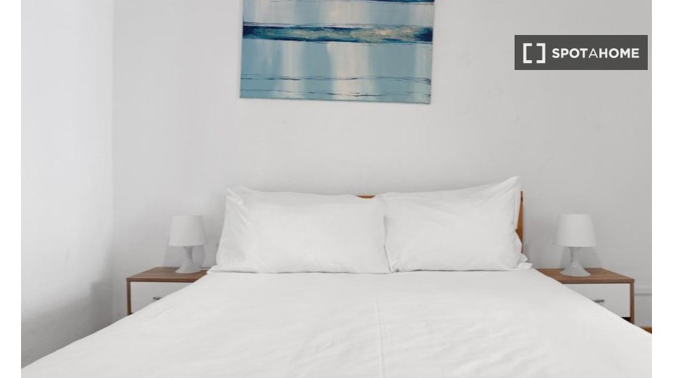Apartment Lisbon, 4 beds, 95m² — photo 9