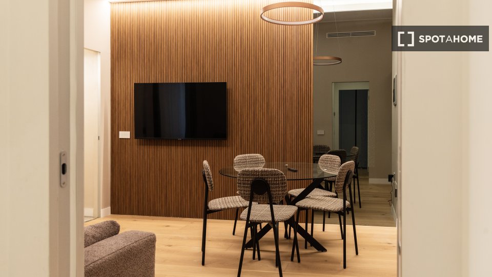 Apartment Milan, 2 beds, 56m² — photo 11