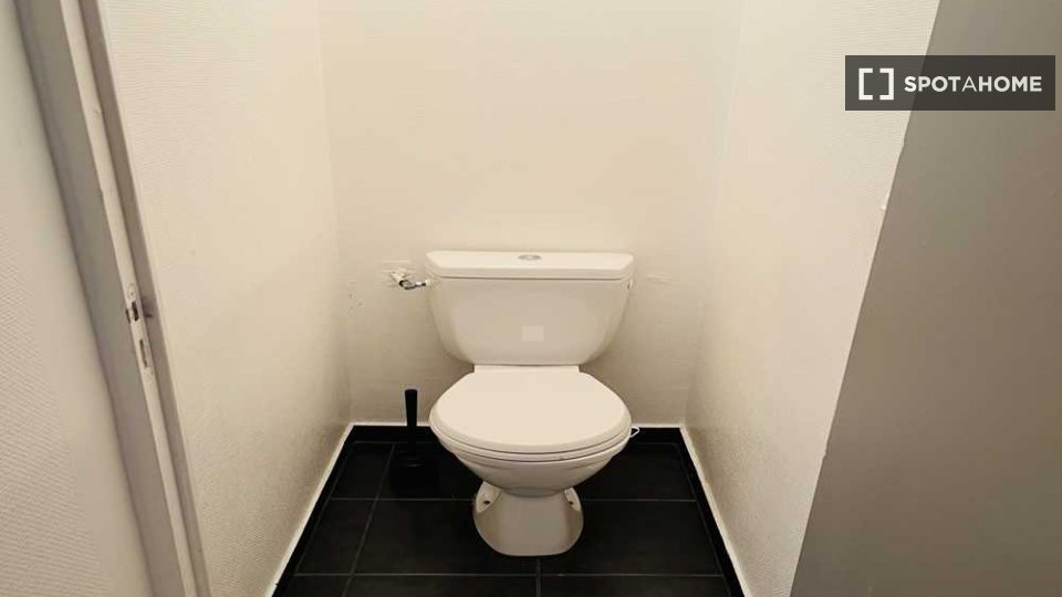 Camera doppia Lione, 3 camere, 90m² — foto 2